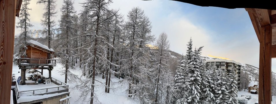 Hôtel - Bar - Restaurant Les Escondus-官方