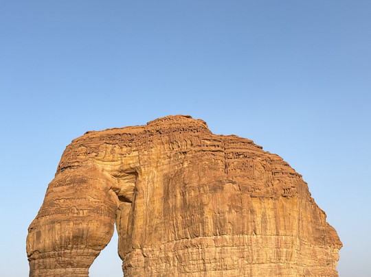 Jabal AlFil (Elephant Rock)-AlUla必去景点
