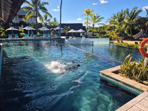 Radisson Blu Azuri Resort & Spa-官方