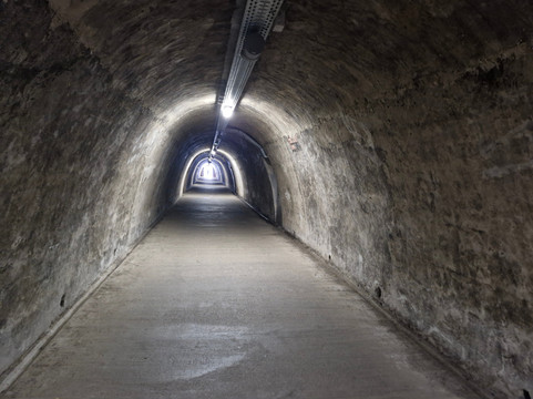 Tunel Gric-萨格勒布必去景点