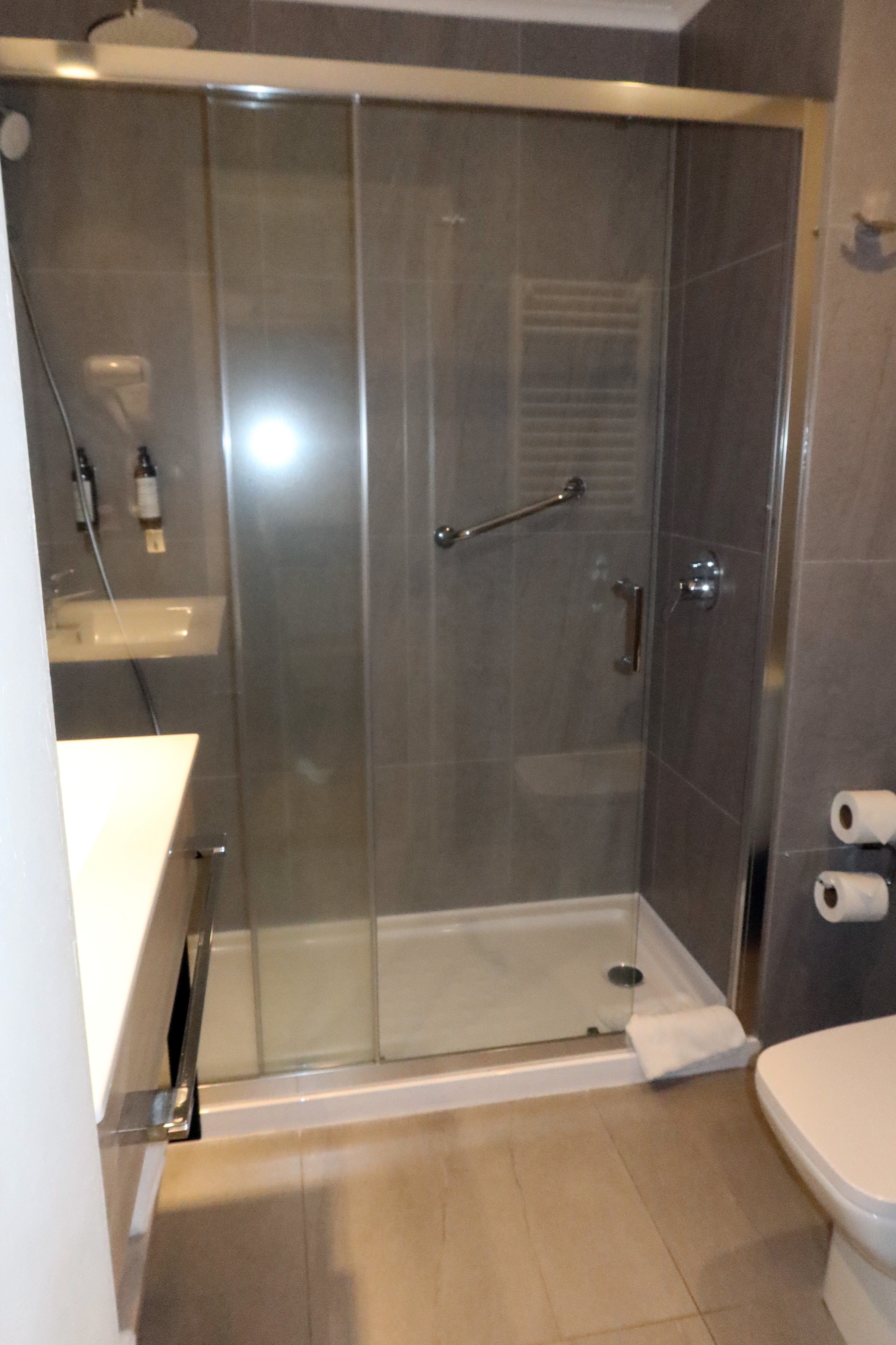 维拉斯港德拉戈酒店-浴室