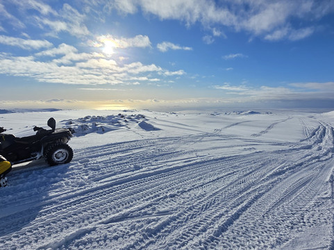 Obyggdaferdir ATV-霍尔斯沃德吕尔镇必去景点