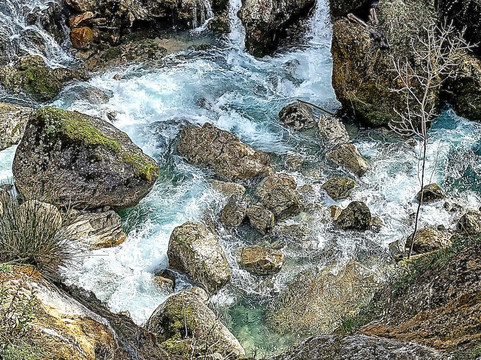 Cascades du Saut du Loup-Courmes必去景点