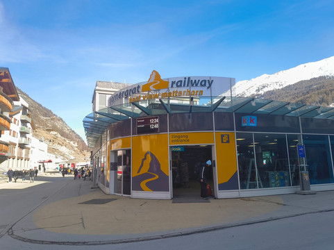 Bahnhofstrasse-策马特必去景点