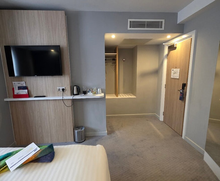 威根智选假日酒店主图