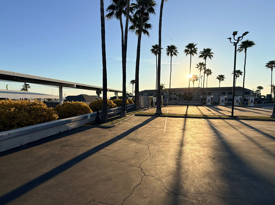 凯托曼市贝斯特韦斯特套房酒店主图