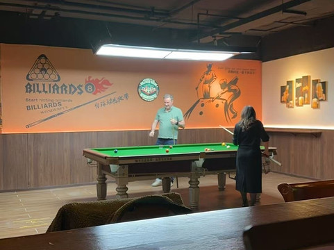 Lighthouse Bar And Grill