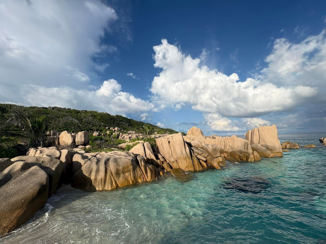 Sunny Trail Guide-拉迪格岛必去景点