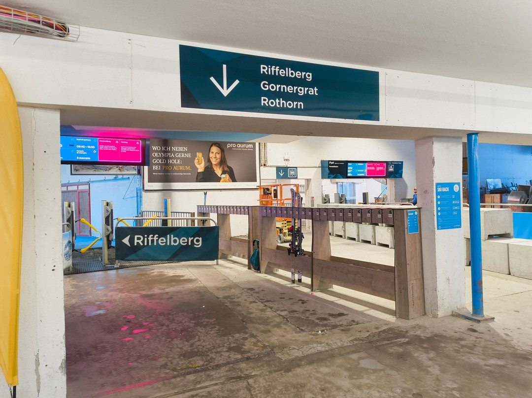 Furi Mountain Station-策马特必去景点