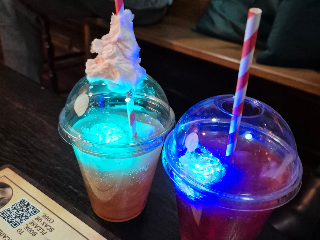 The Hole In Wand Chester-切斯特必去景点