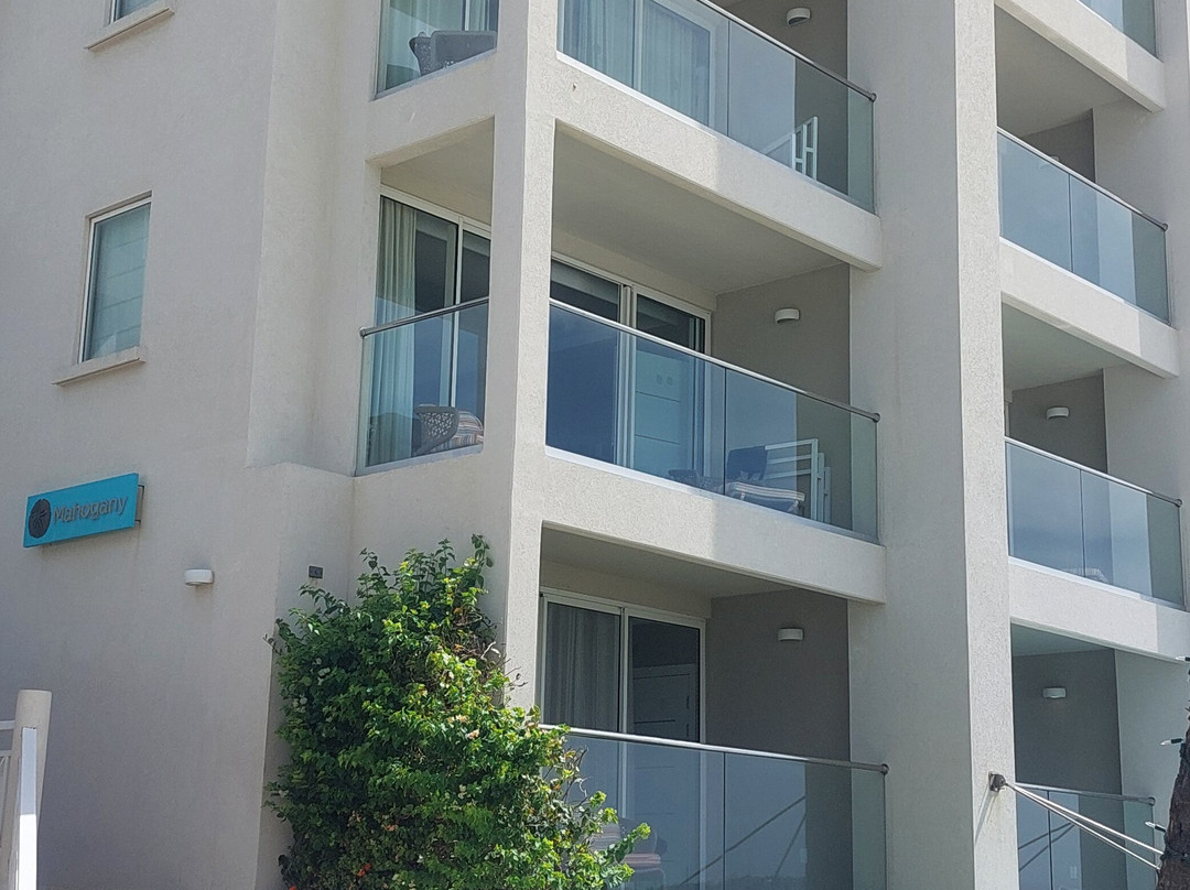 海风海滩屋全包海洋酒店主图