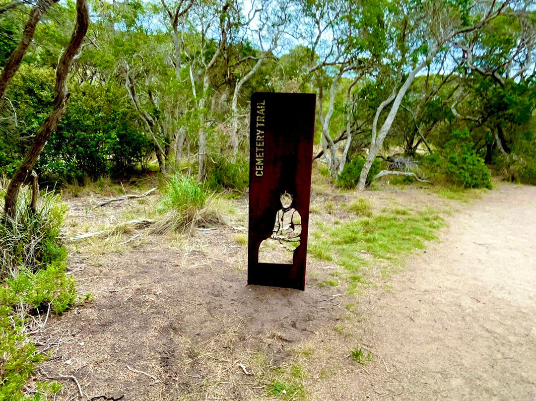 Point Nepean Cemetery-波特西必去景点