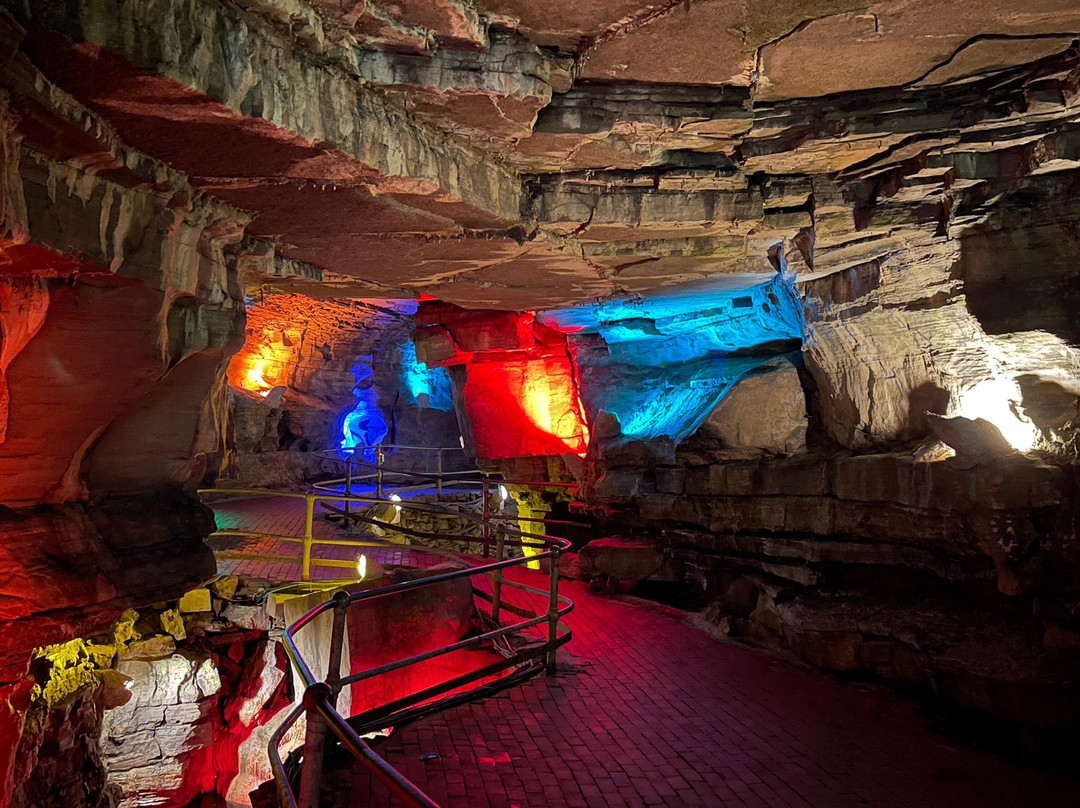 Howe Caverns-Howes Cave必去景点