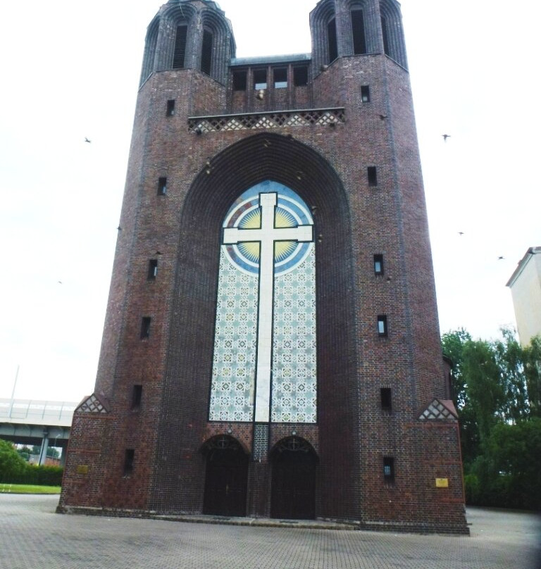 Holy Cross Cathedral-加里宁格勒必去景点
