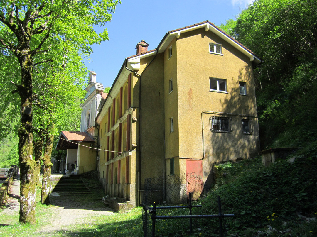 Santuario di Nostra Signora dell'Acqua-Valbrevenna必去景点