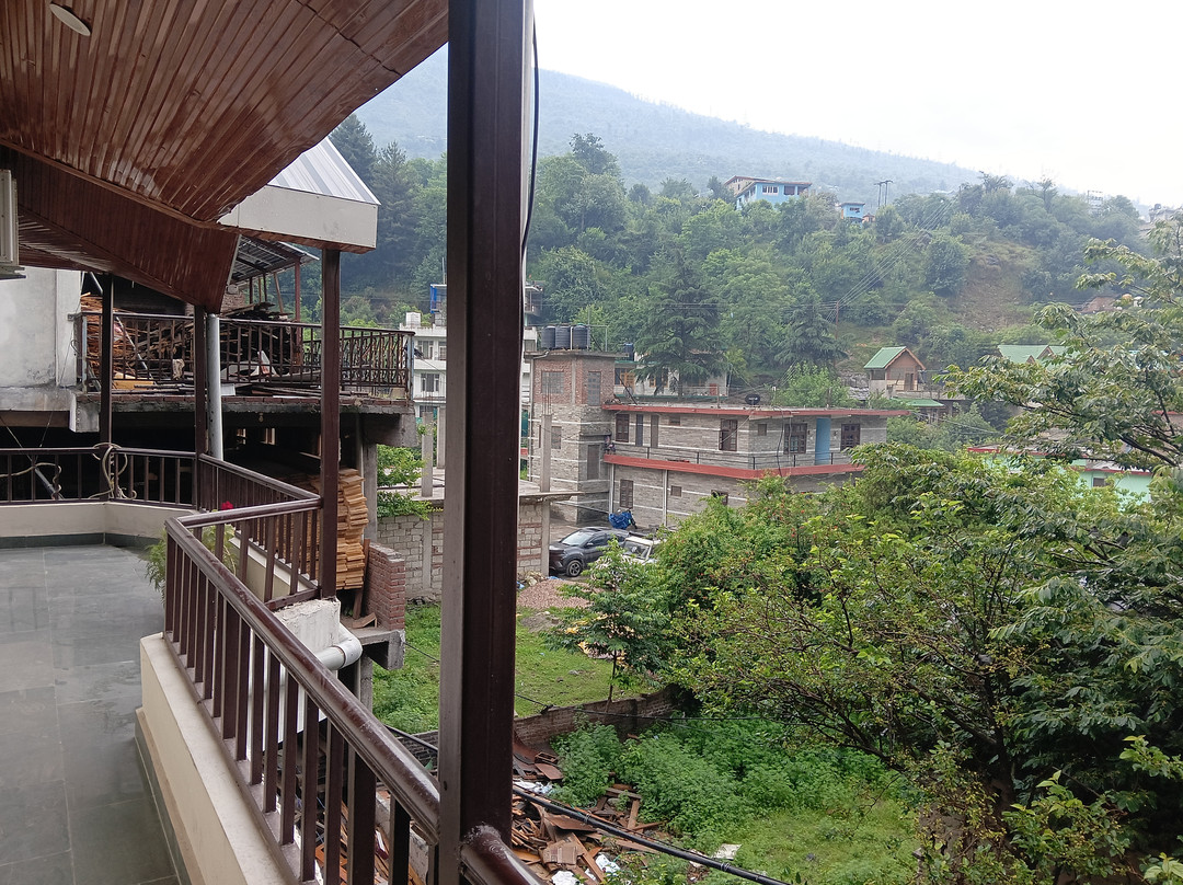Monal Homestay