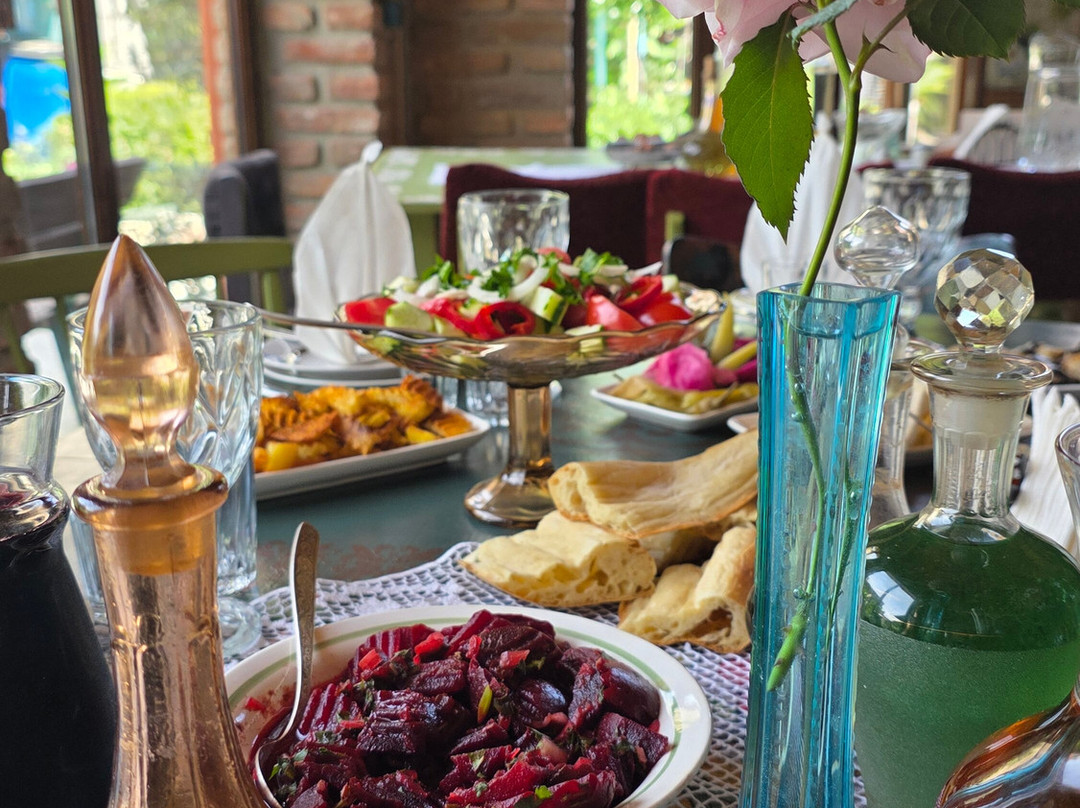 Art Cardin Cellar And Resturant-Velistsikhe必去景点