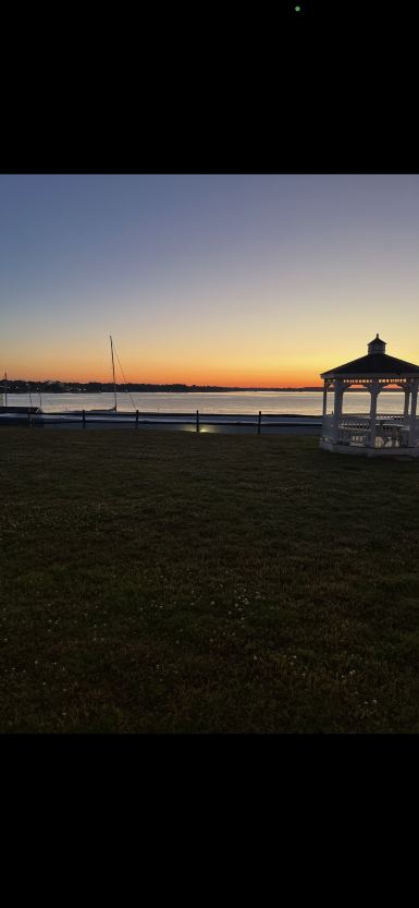 Yorktown Beach Hotel-旅行者