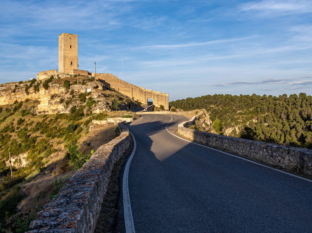 Torre de Armas o del Campo-阿拉尔孔必去景点