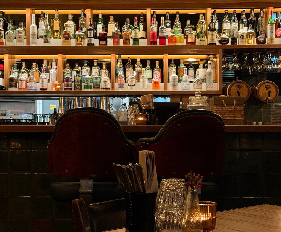 Crossley St Cantina