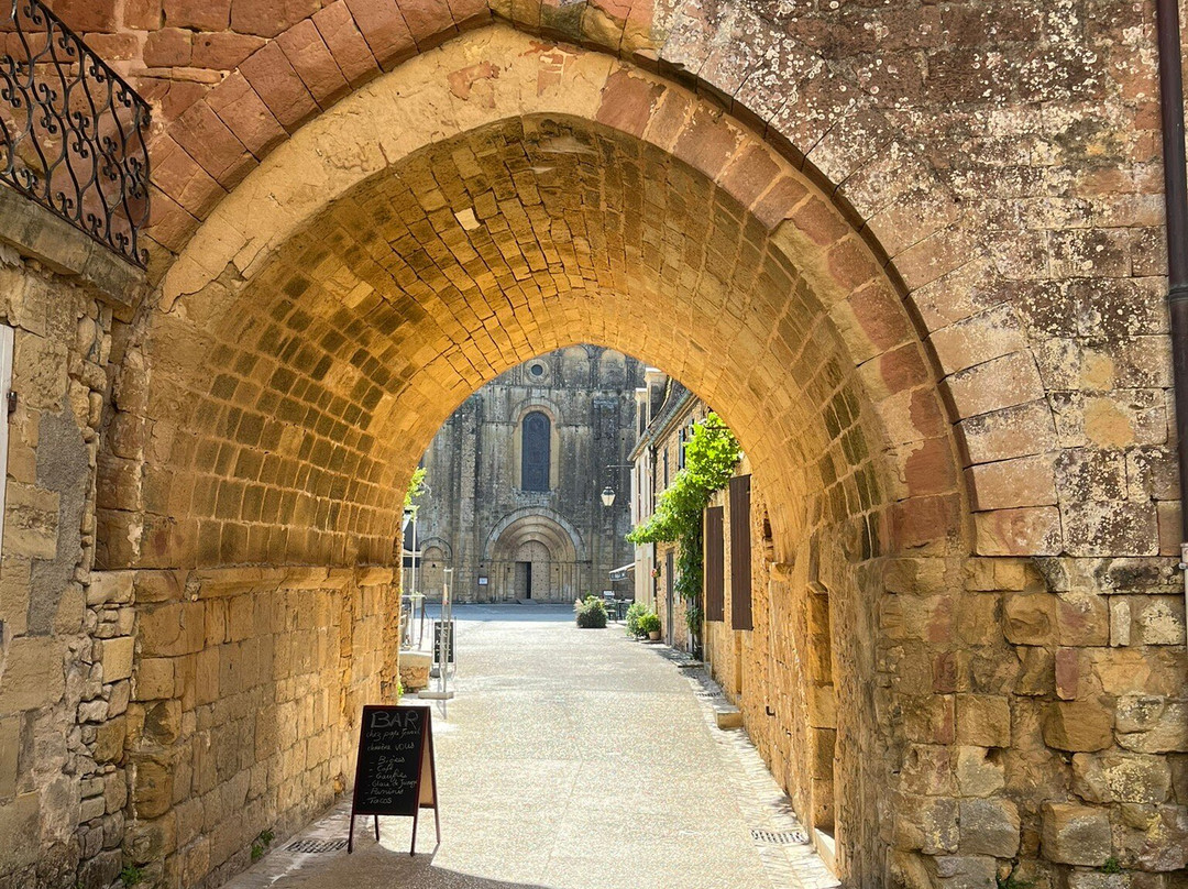 Abbaye de Cadouin-Cadouin必去景点