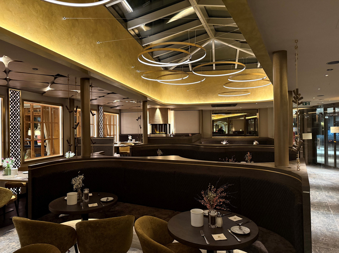 Lumen - Cafe, Brasserie, Lounge