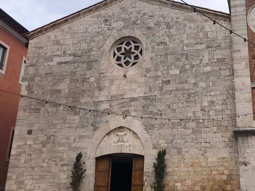 Chiesa di San Francesco-圣奎里科多尔恰必去景点