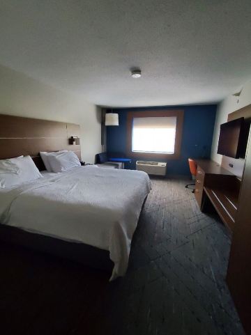 Holiday Inn Express 豪（斯特吉斯，MI）-旅行者