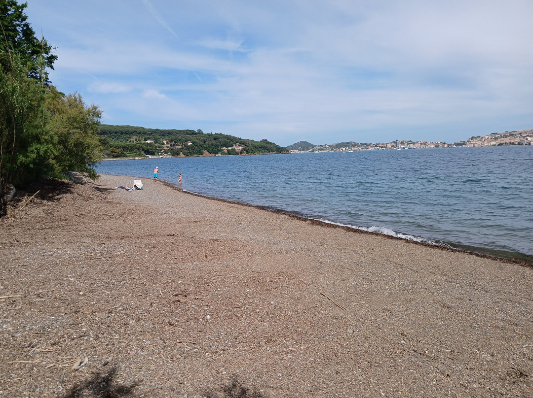 Spiaggia Di Schiopparello Portoferraio-费拉约港必去景点