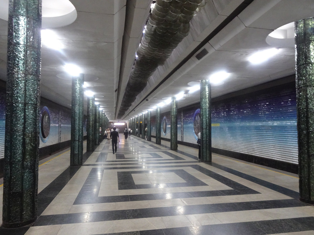 Tashkent Metro tour guide-塔什干必去景点