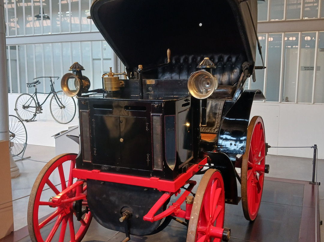 Le Grand Atelier, Musee d'art et d'industrie-沙泰勒罗必去景点
