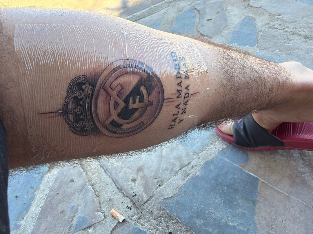 INKspiration Tattoo and Piercing Studio-托雷莫里诺斯必去景点