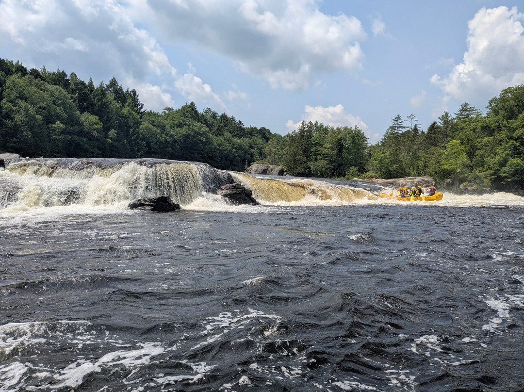 Northern Outdoors Whitewater Rafting-The Forks必去景点