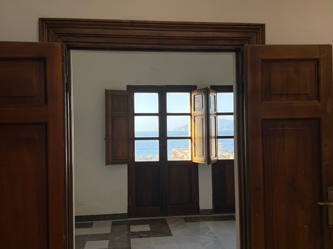 Palazzo Florio-法维格纳纳必去景点