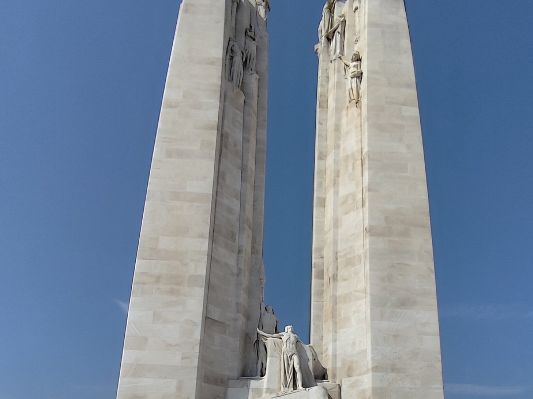 Canadian National Vimy Memorial-Givenchy-en-Gohelle必去景点