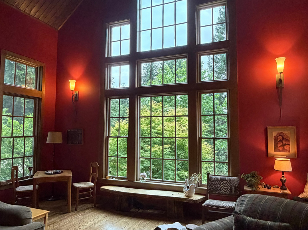 Hideaway Lodge Bed and Breakfast主图