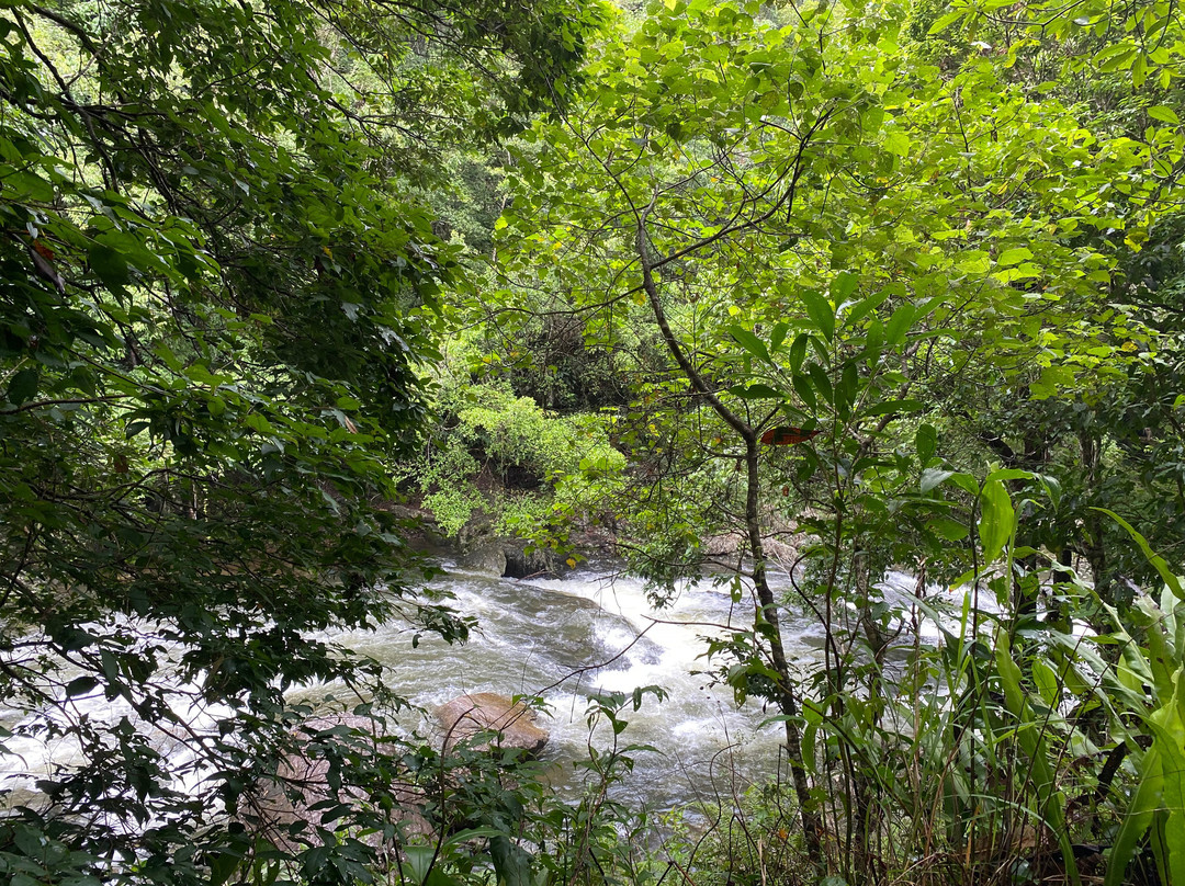 Crystal Cascades-Redlynch必去景点