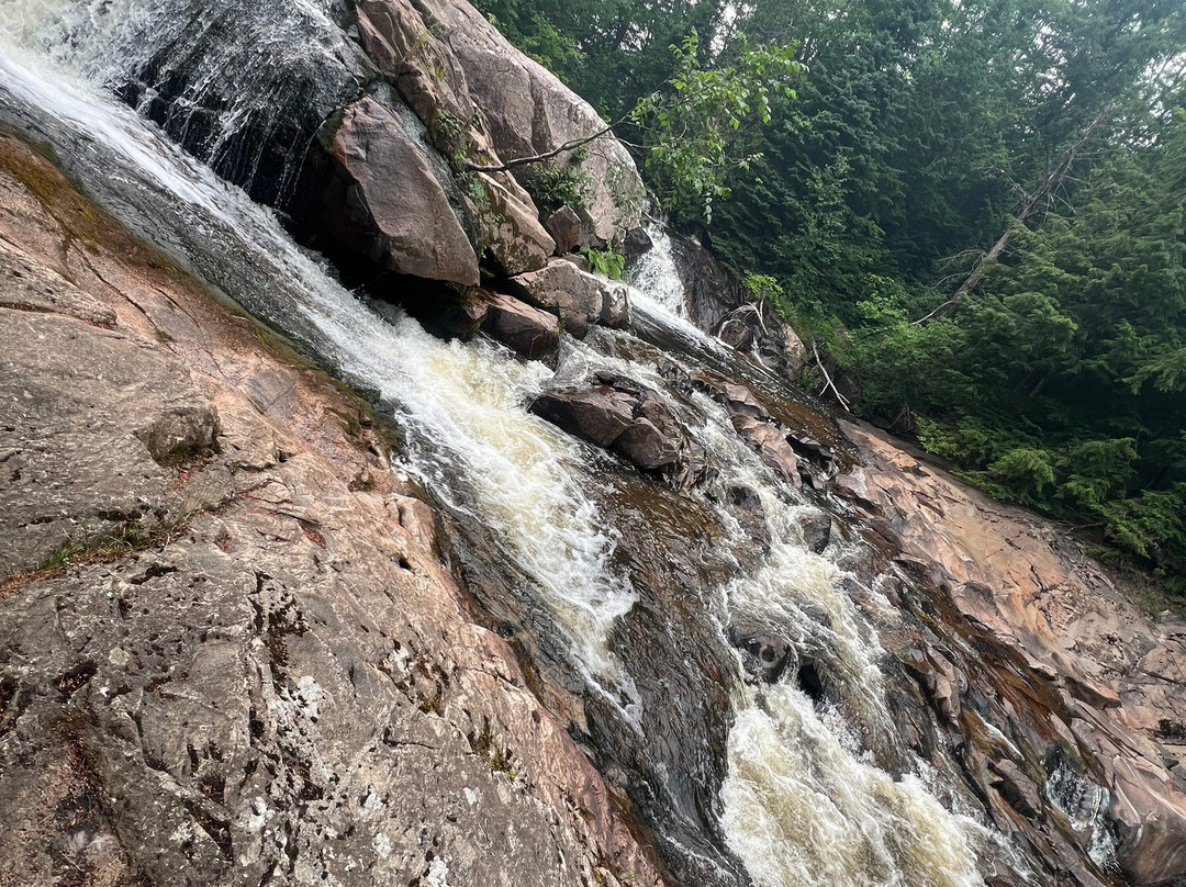 Yellow Dog Falls-Big Bay必去景点