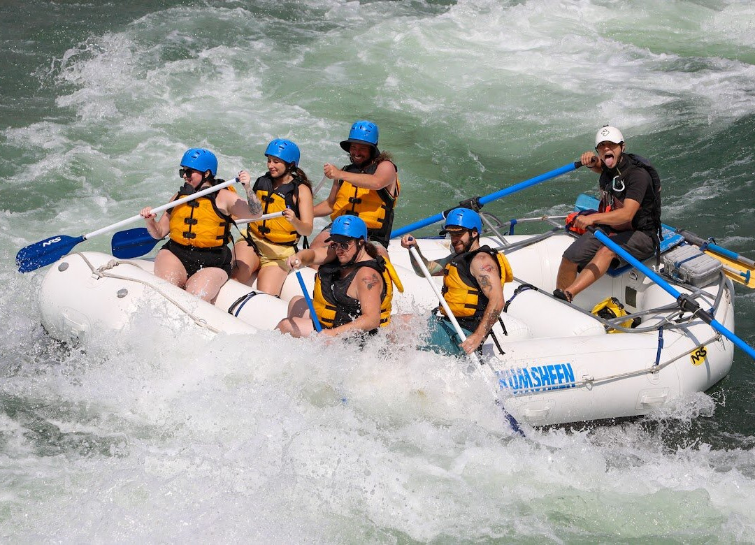 Kumsheen Rafting Resort - Day Trips-Lytton必去景点