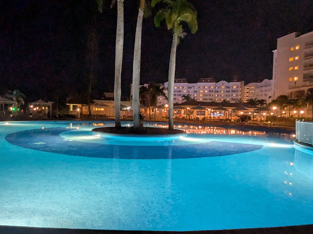 巴西亚普林西佩华丽逍遥湾酒店 - 限成人- 全包式主图