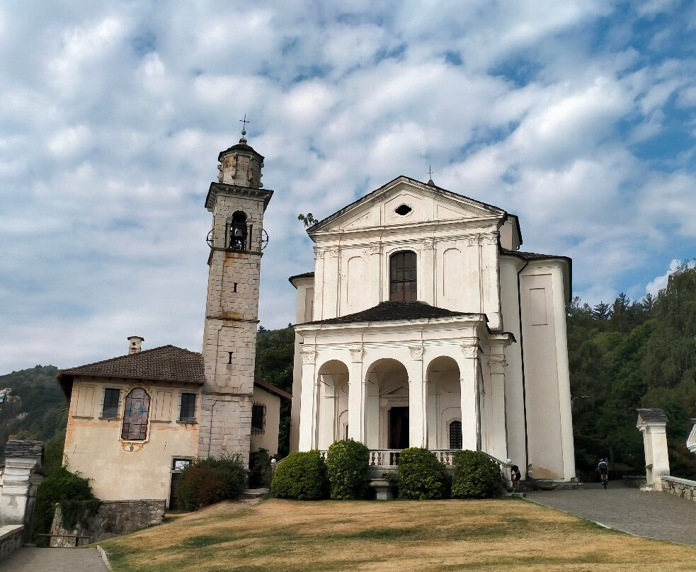 Santuario della Madonna del Sasso-Madonna del Sasso必去景点