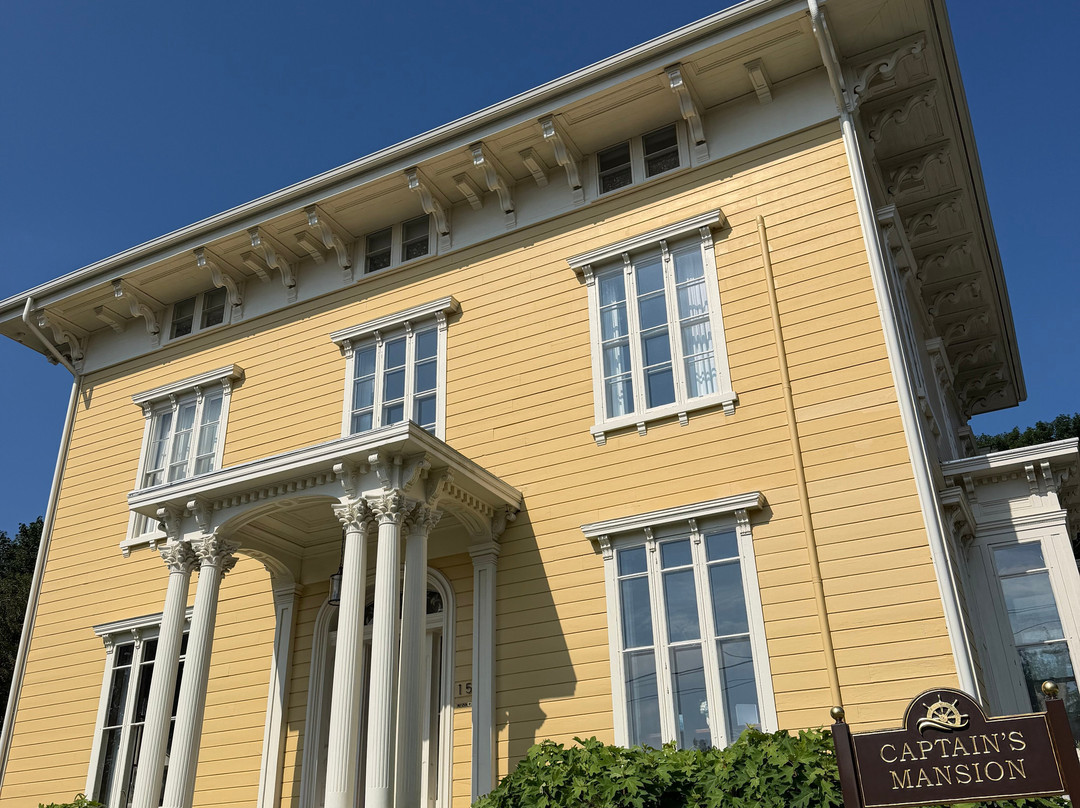 Captain’s Mansion主图