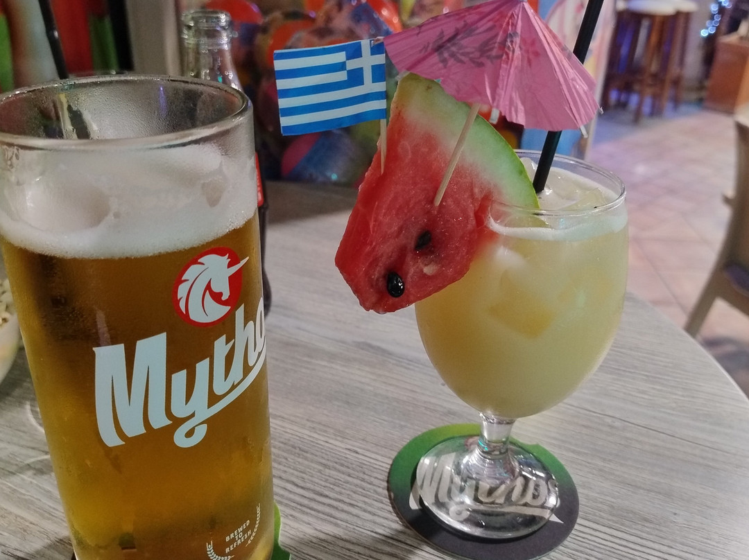 Oasis Cocktail Bar-科林比亚必去景点