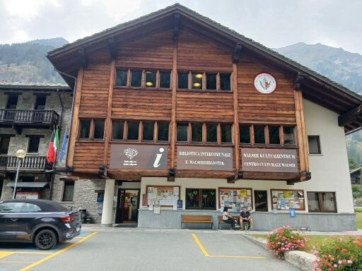 Ufficio del Turismo-Gressoney Saint Jean必去景点