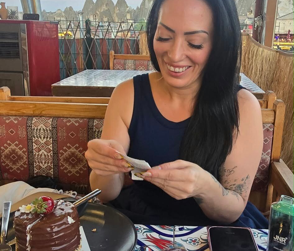 Mia Restaurant & Cafe