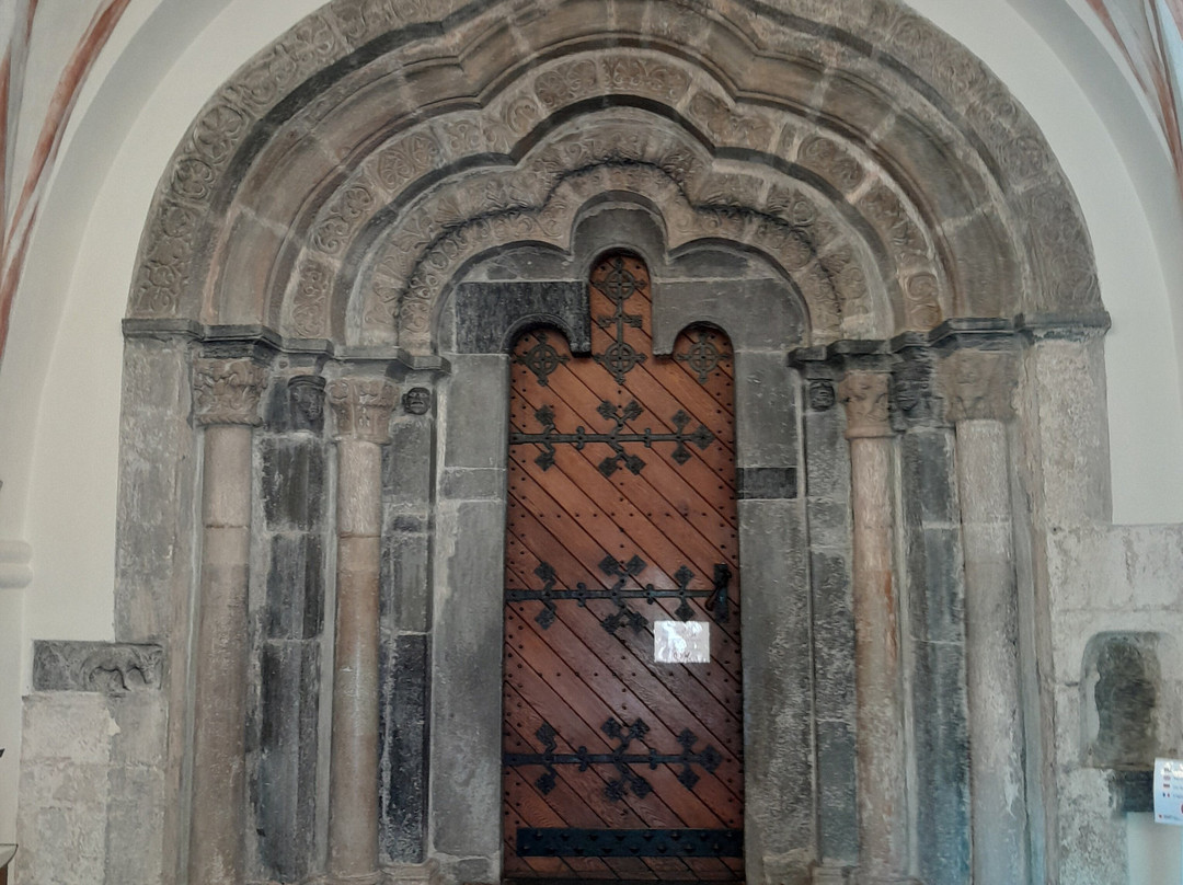 Åhus S:ta Maria kyrka-Ahus必去景点