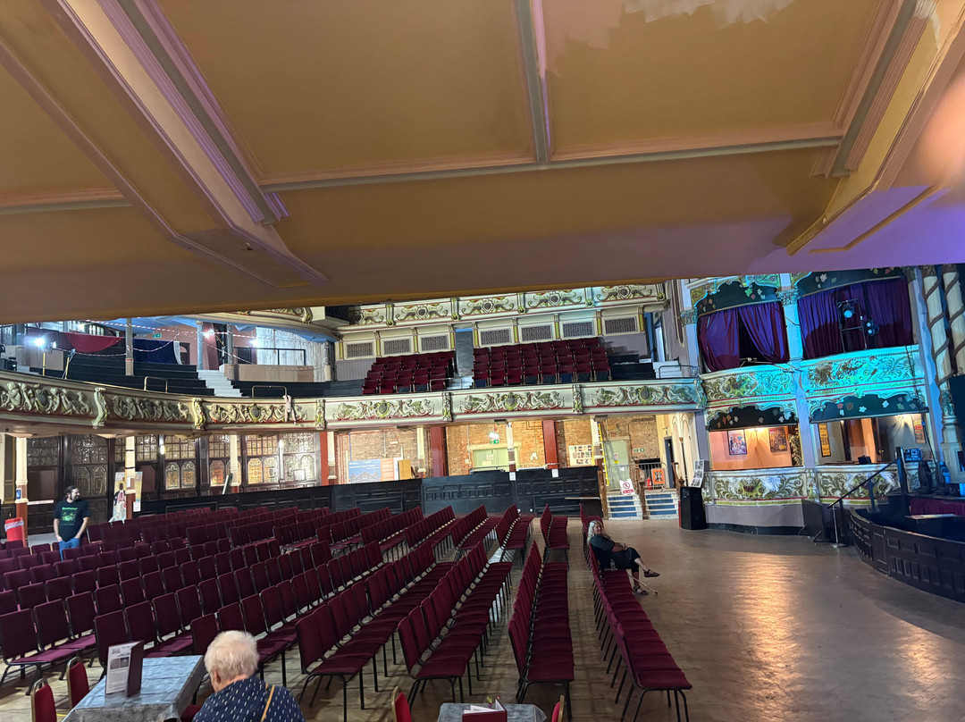 Morecambe Winter Gardens-莫克姆必去景点