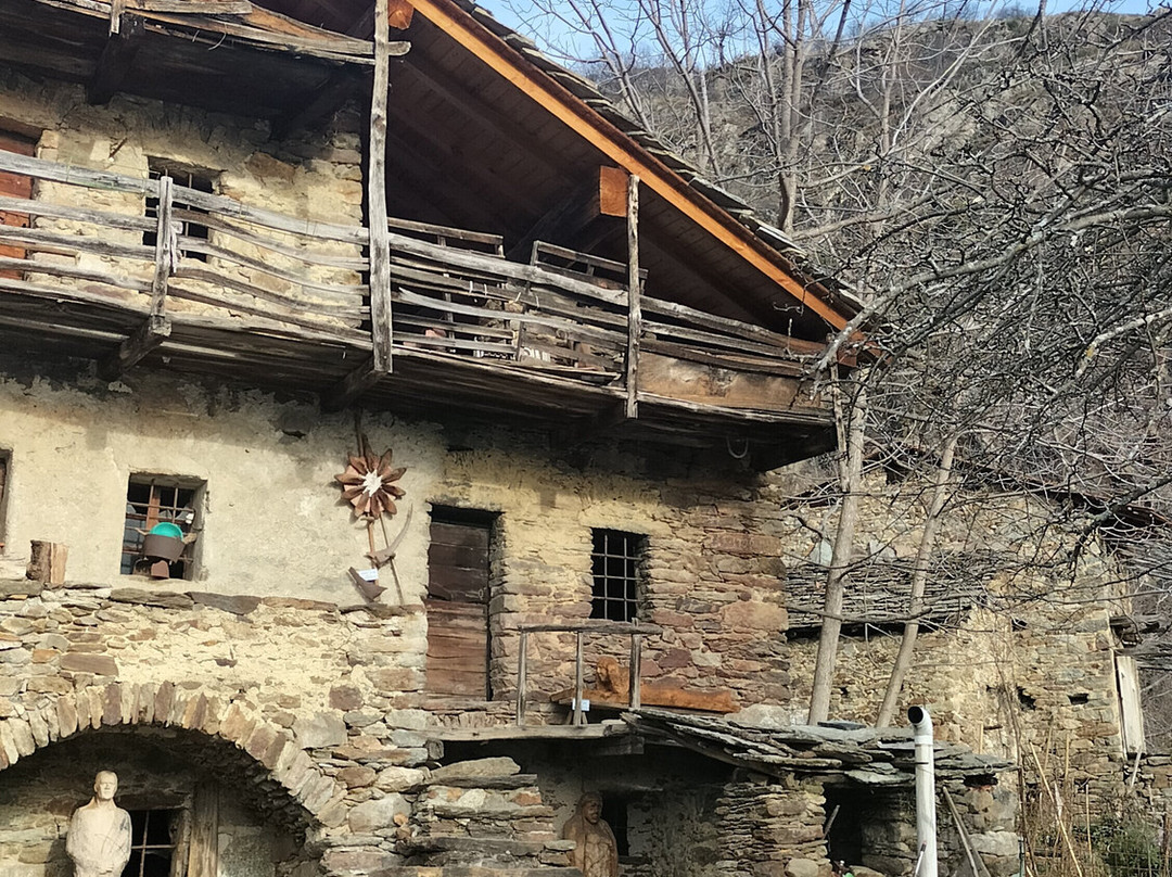 Villaggio di Chemp-Perloz必去景点