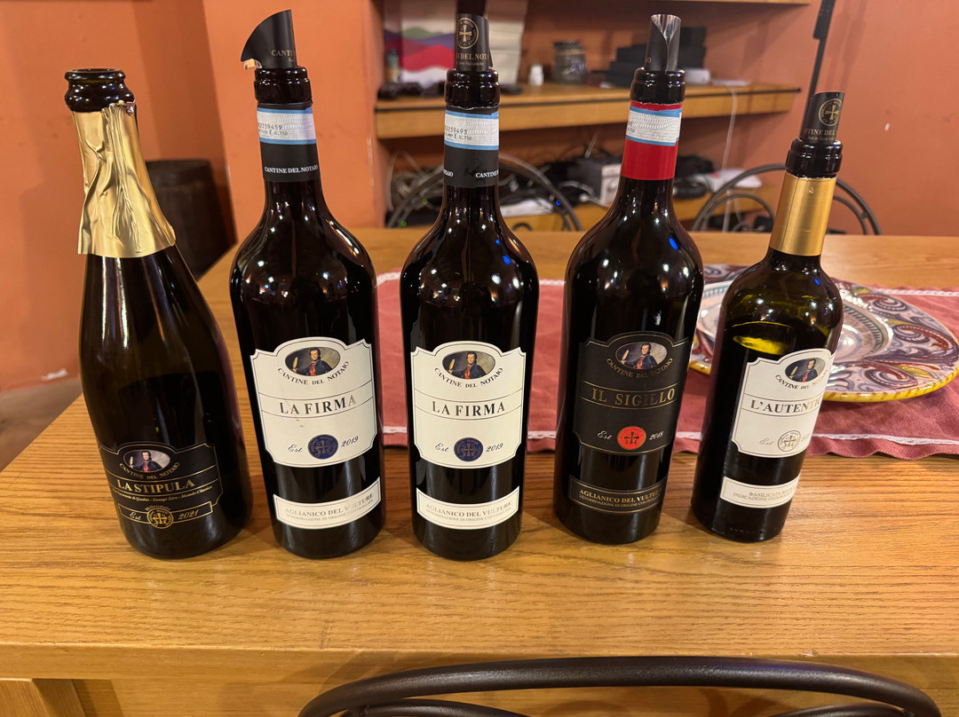 Cantine del Notaio-Rionero in Vulture必去景点