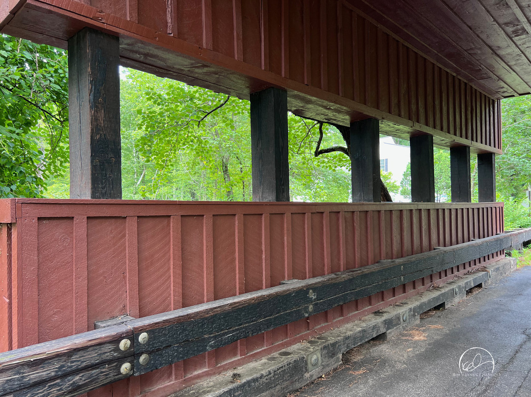 Stowell Road Covered Bridge-Merrimack必去景点